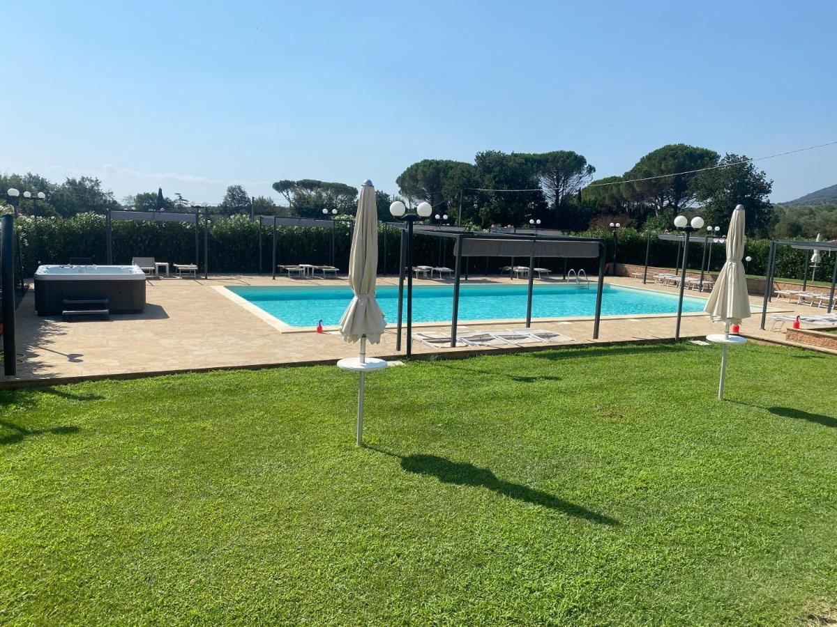 Borgo Bernabei Guest House Buriano  Exterior photo